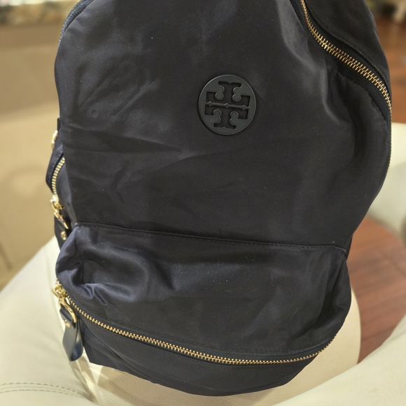 Tory Burch Midnight Blue Bag with Gold Details - Picture 5 of 7